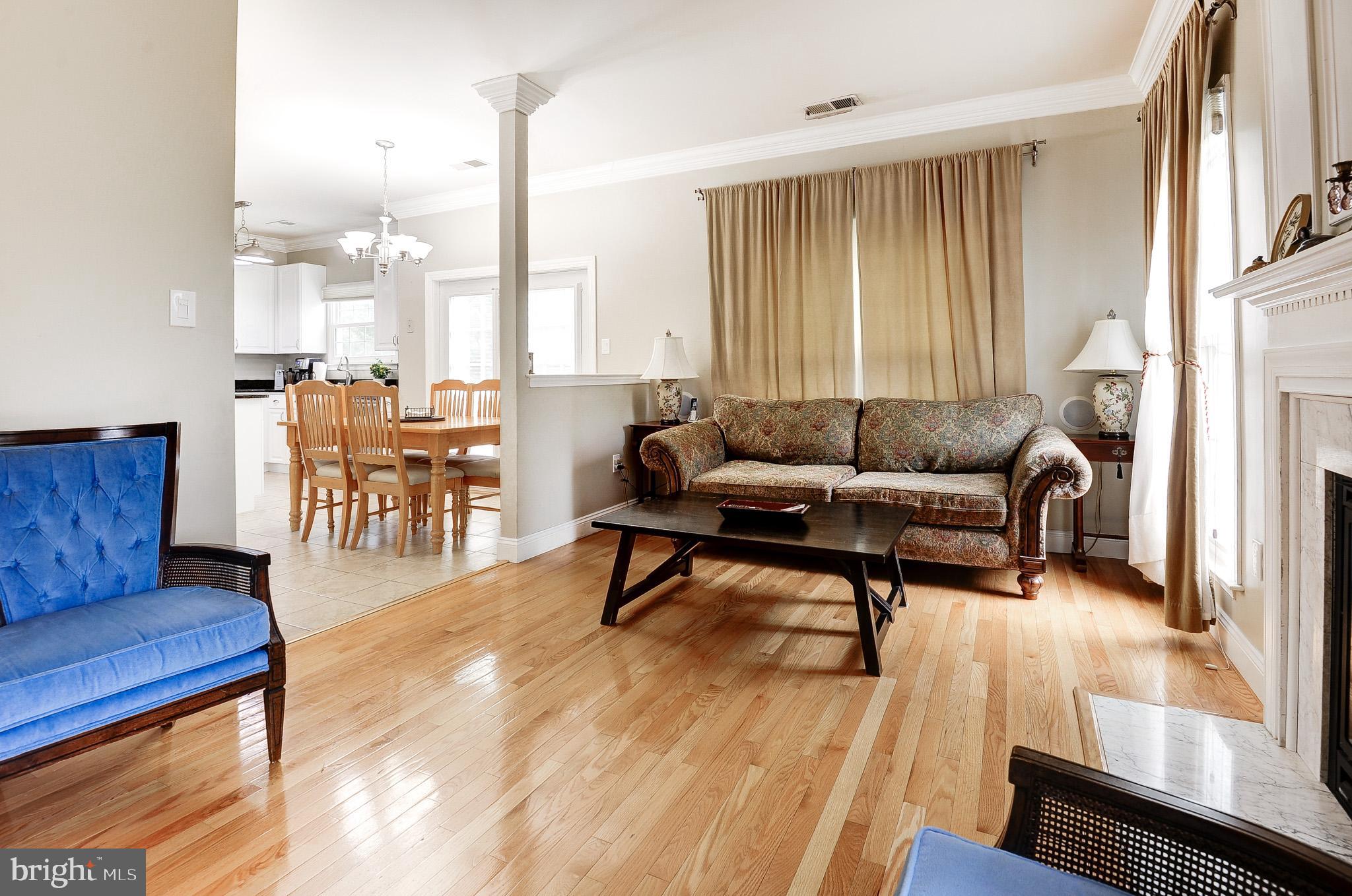 POTOMAC LAKES - Residential