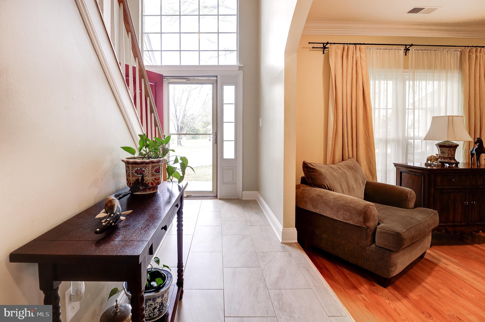 POTOMAC LAKES - Residential