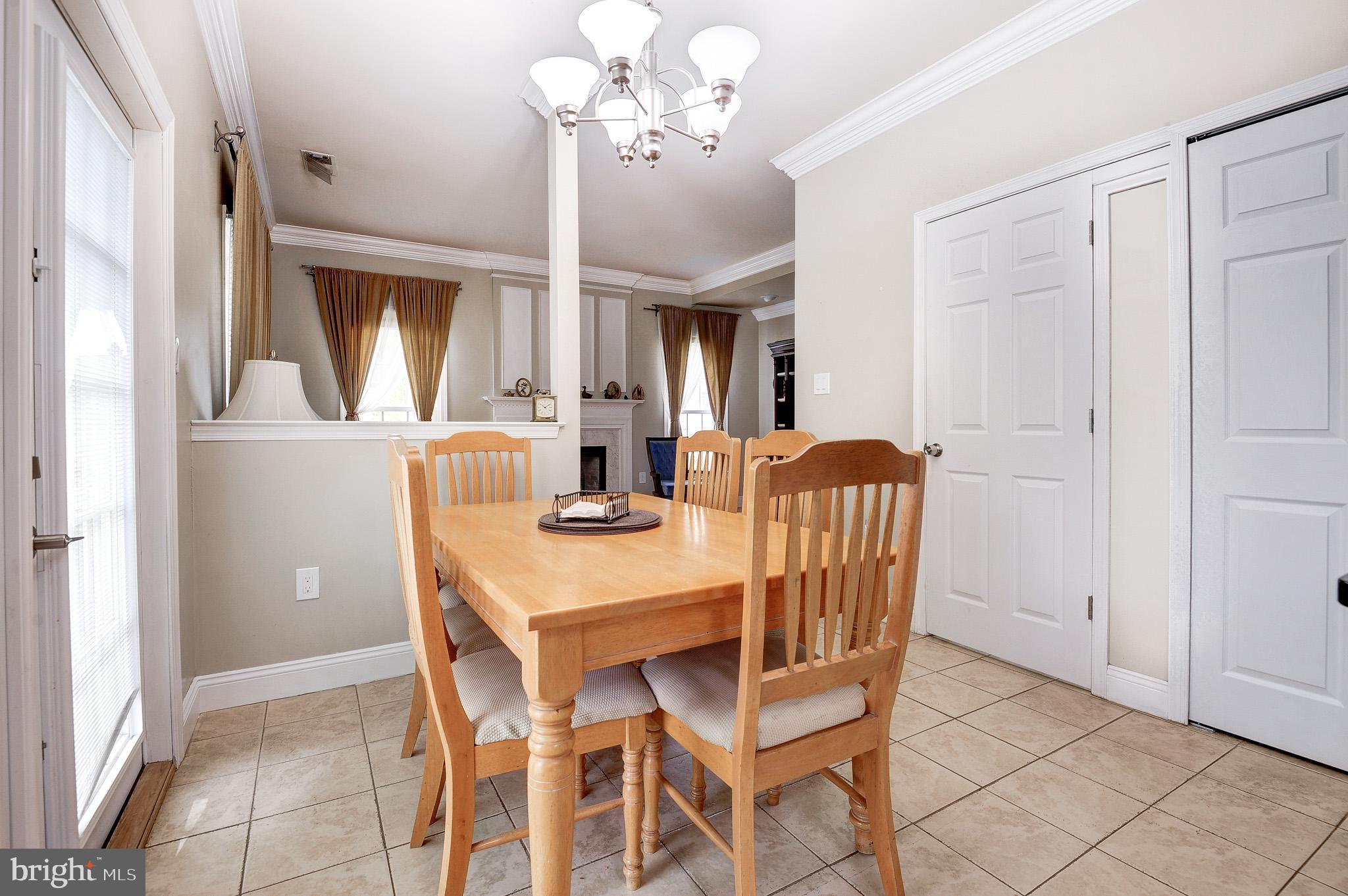 POTOMAC LAKES - Residential