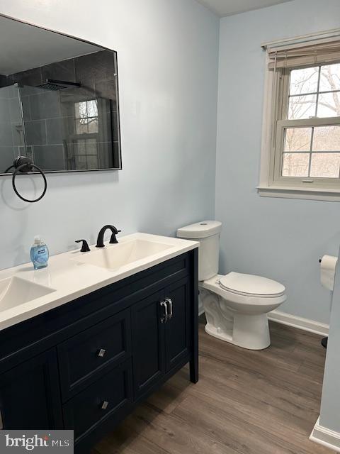 ROLLING KNOLLS - Residential