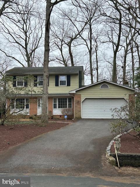 ROLLING KNOLLS - Residential