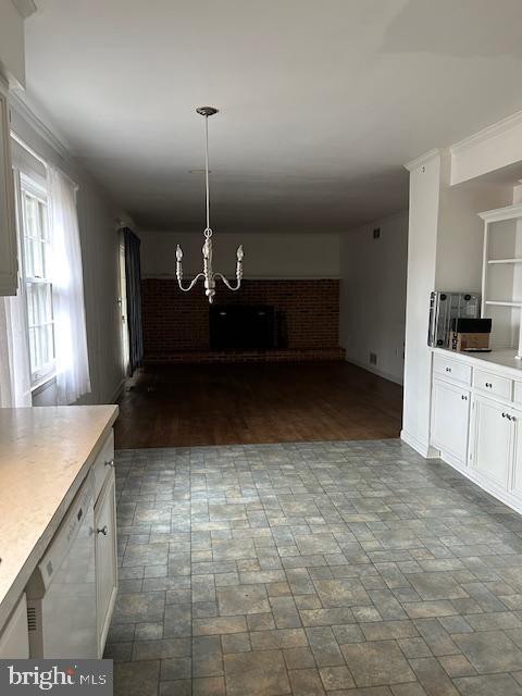 ROLLING KNOLLS - Residential