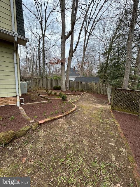 ROLLING KNOLLS - Residential