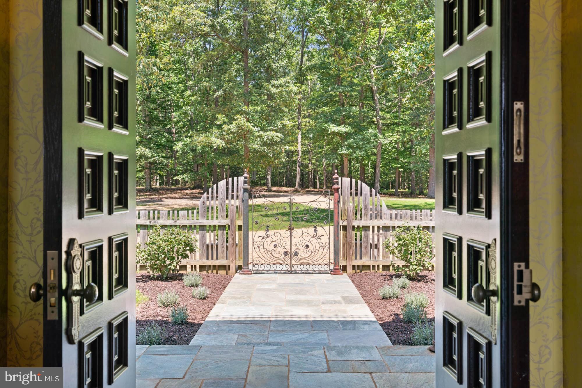 POPES CAMP - Residential