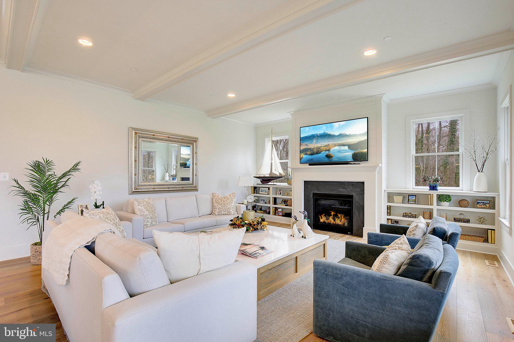 SHORE ACRES - Residential