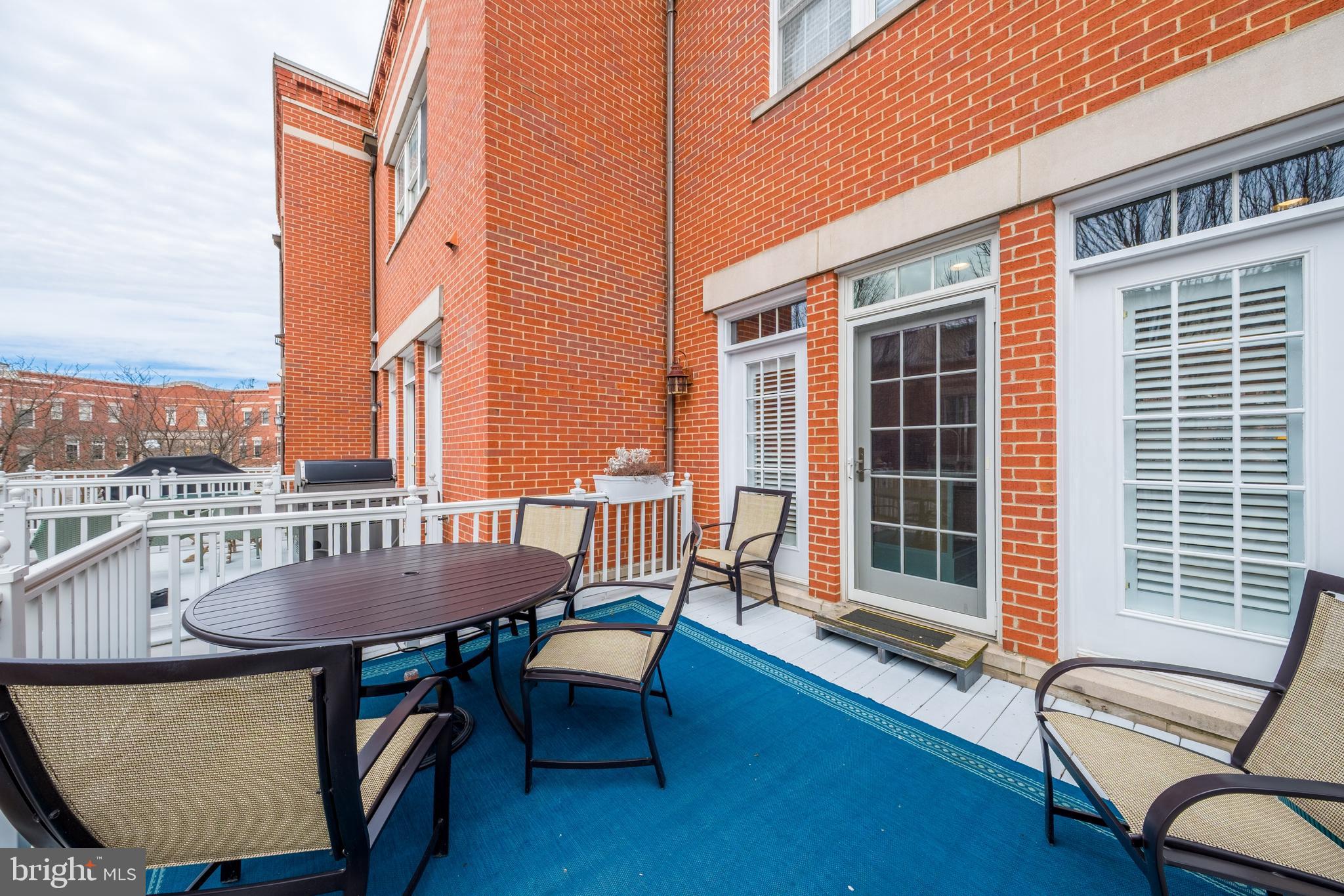 WEST MARKET - Residential