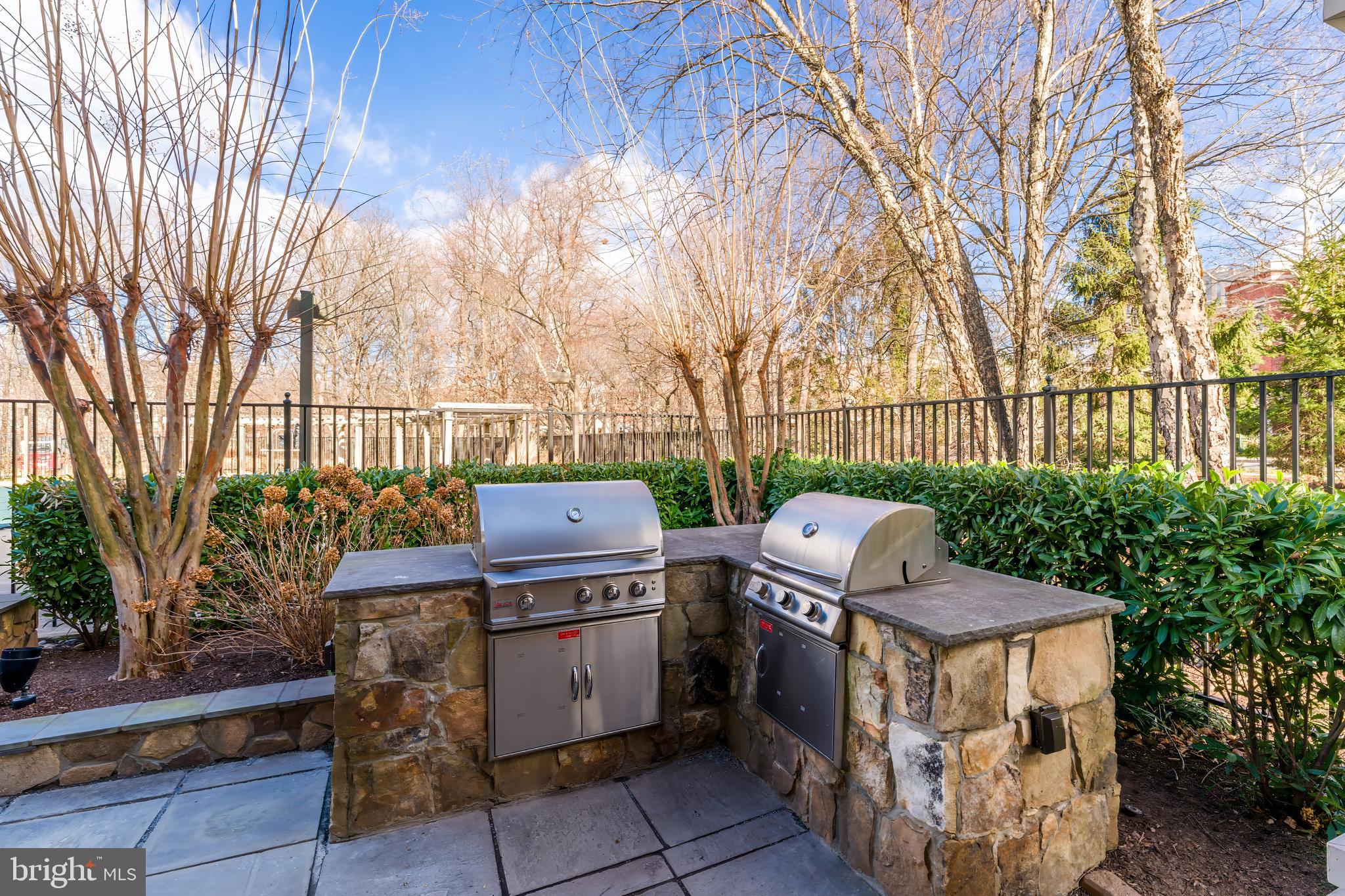 WEST MARKET - Residential