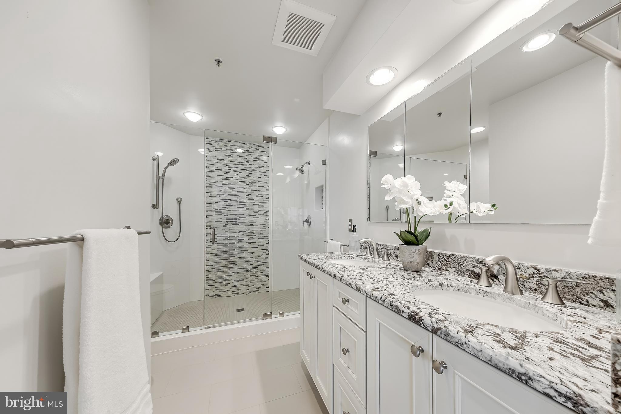 WEST MARKET - Residential