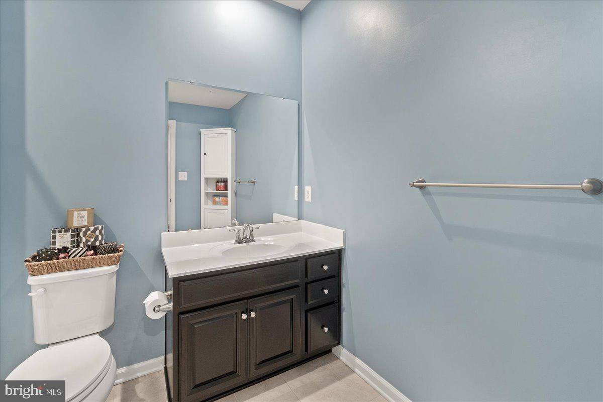 PONDVIEW - Residential