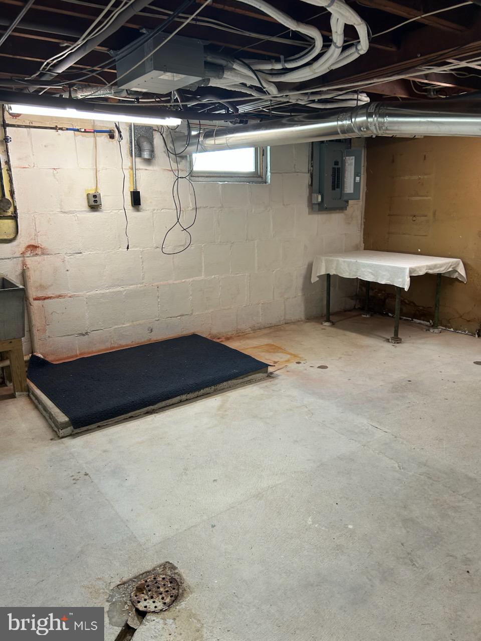 LEWISTOWN BORO - Residential