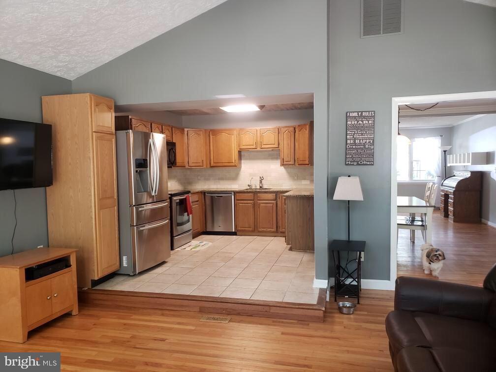 PATUXENT MANOR - Residential