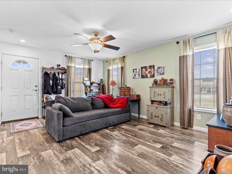 ORCHARD HILLS - Residential