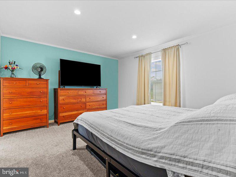 ORCHARD HILLS - Residential