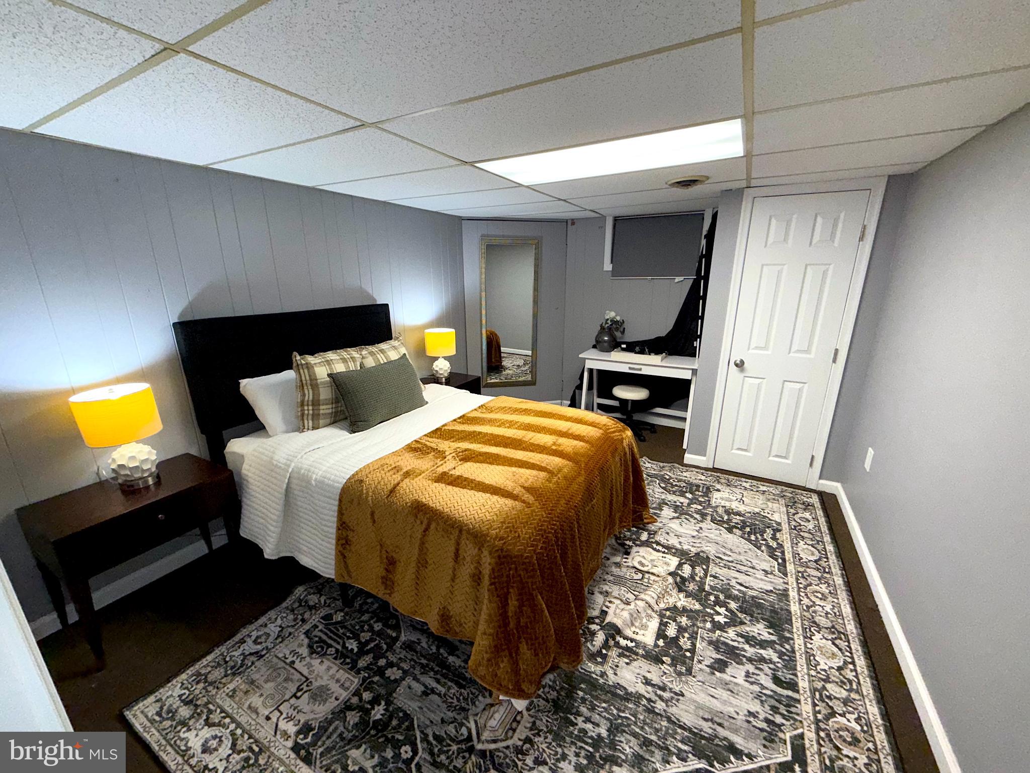 BERKSHIRE - Residential Lease