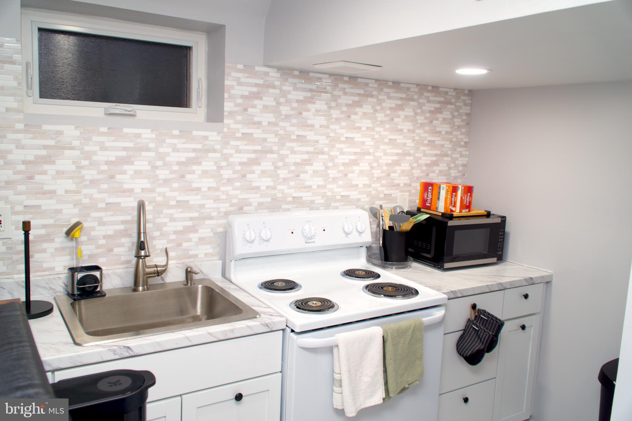 BERKSHIRE - Residential Lease