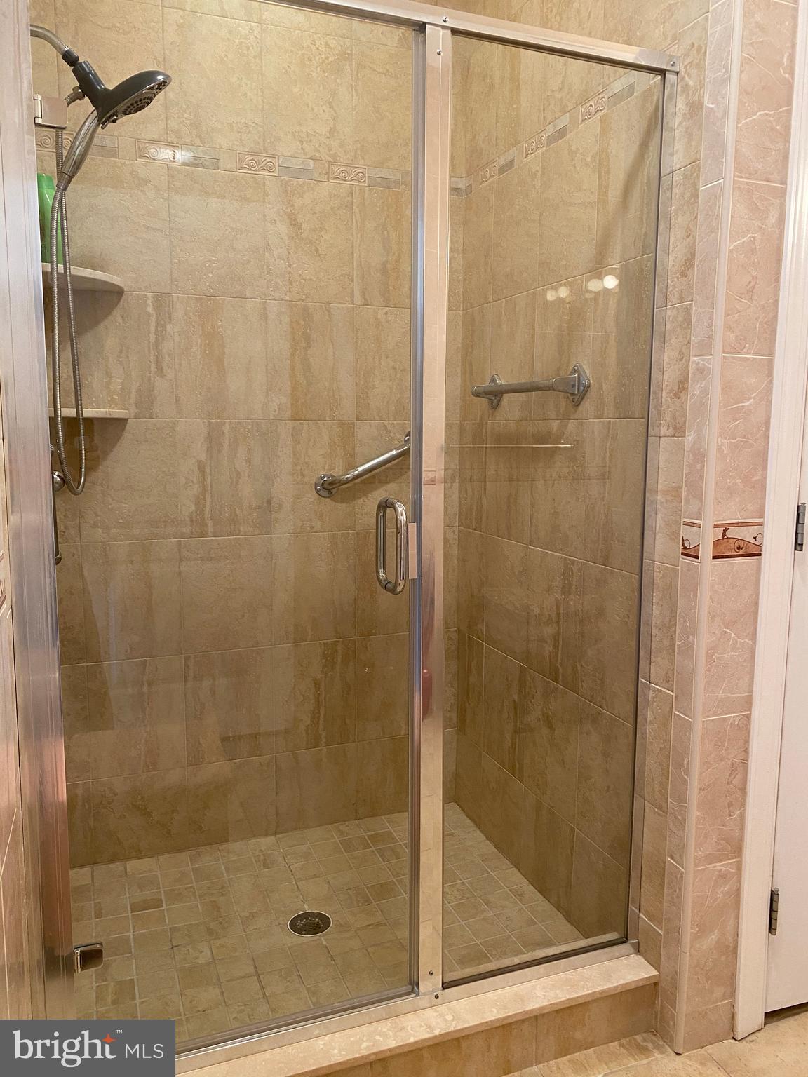 ARBOURS AT EAGLE POINT - Residential