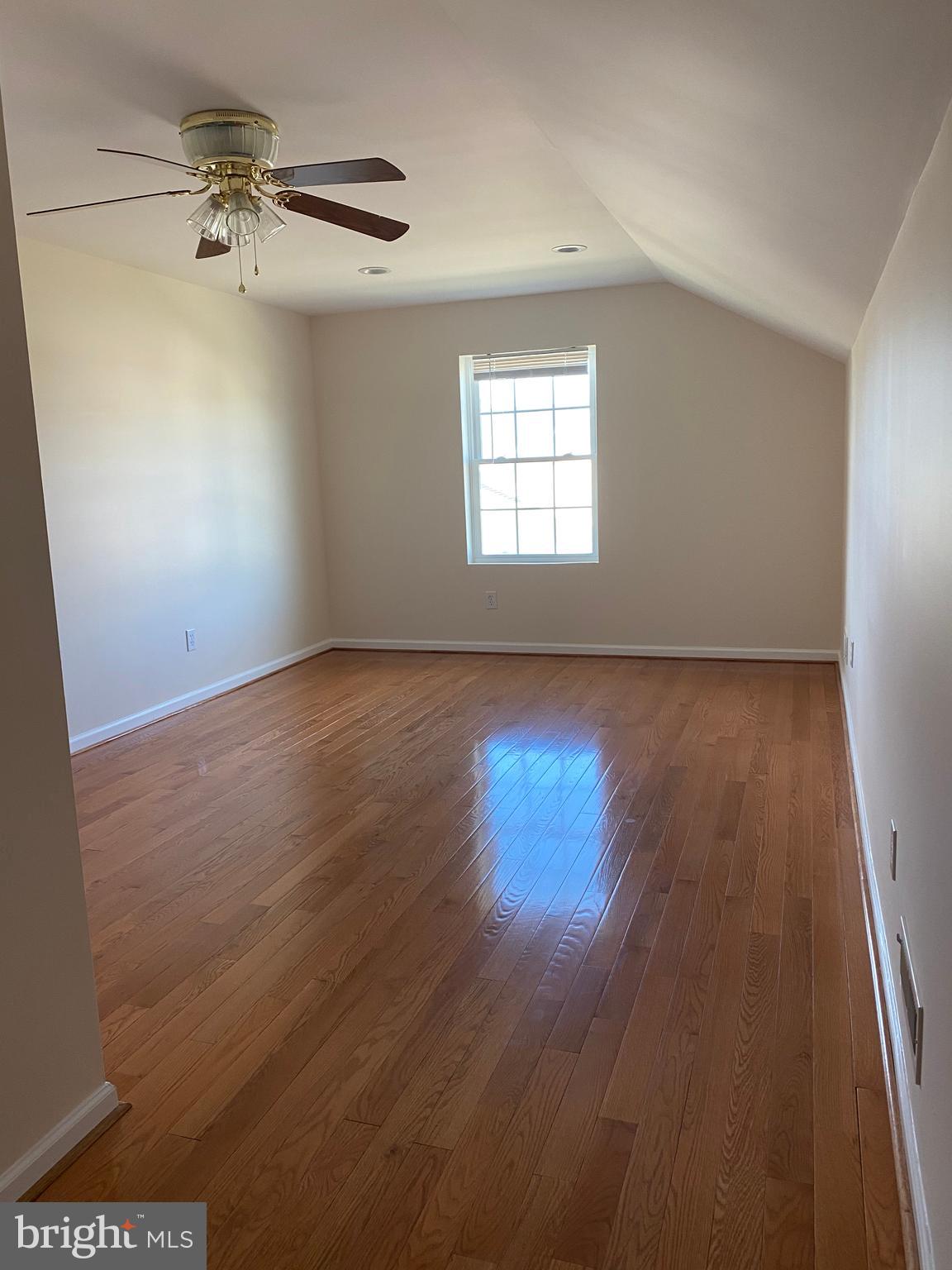 ARBOURS AT EAGLE POINT - Residential