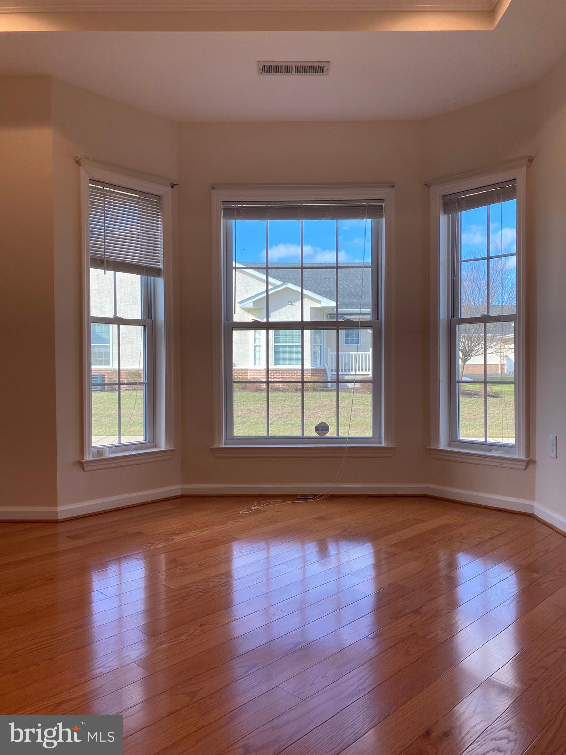 ARBOURS AT EAGLE POINT - Residential