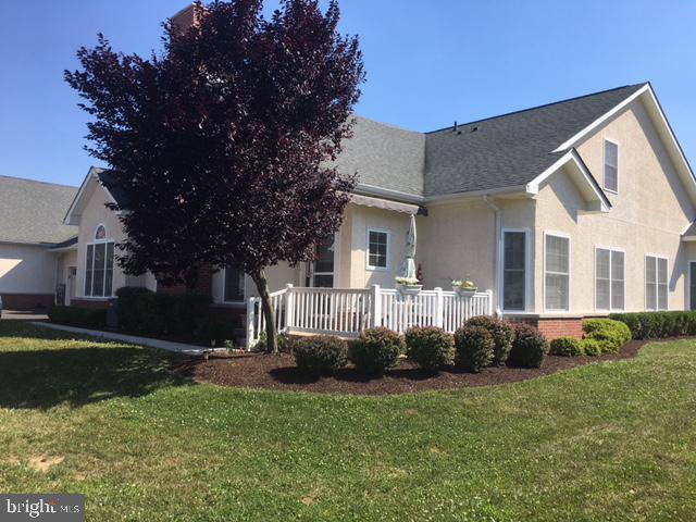 ARBOURS AT EAGLE POINT - Residential