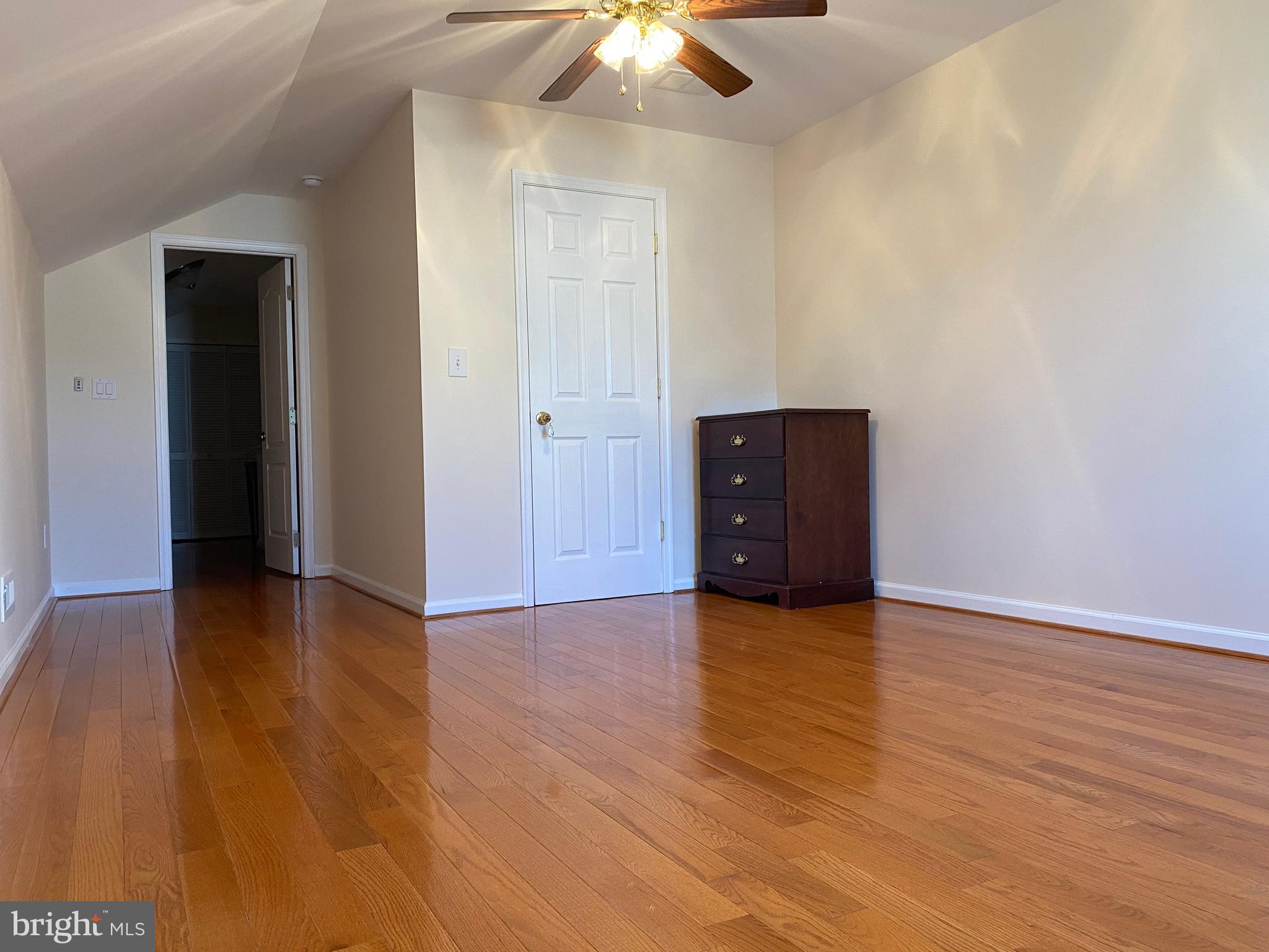 ARBOURS AT EAGLE POINT - Residential