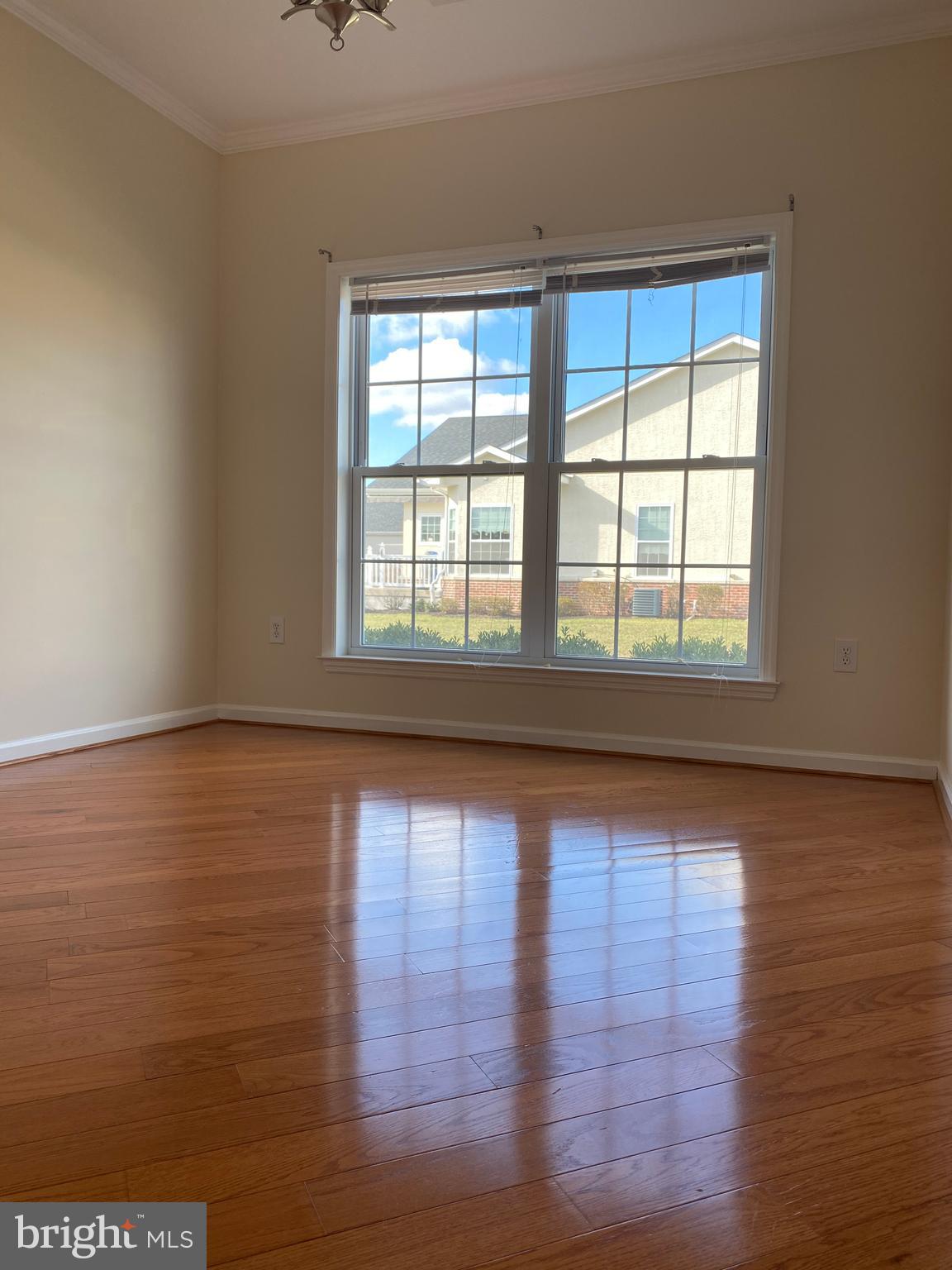 ARBOURS AT EAGLE POINT - Residential