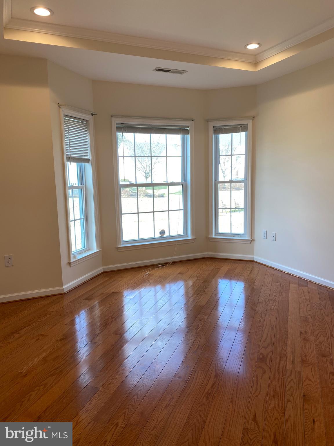 ARBOURS AT EAGLE POINT - Residential