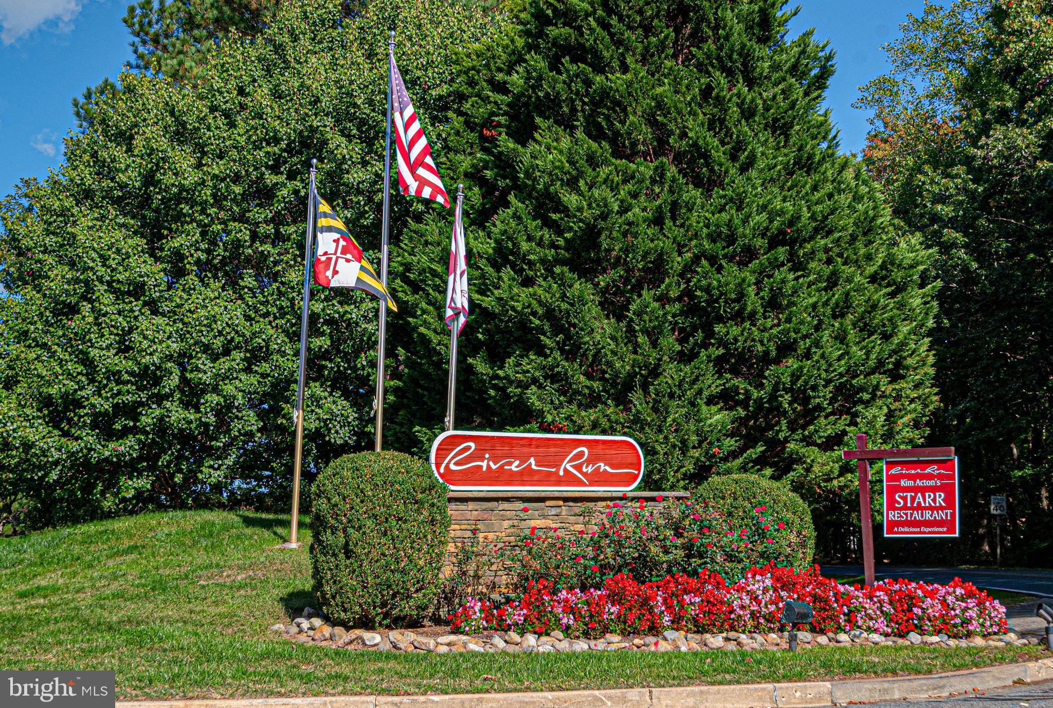 RIVER RUN - Residential