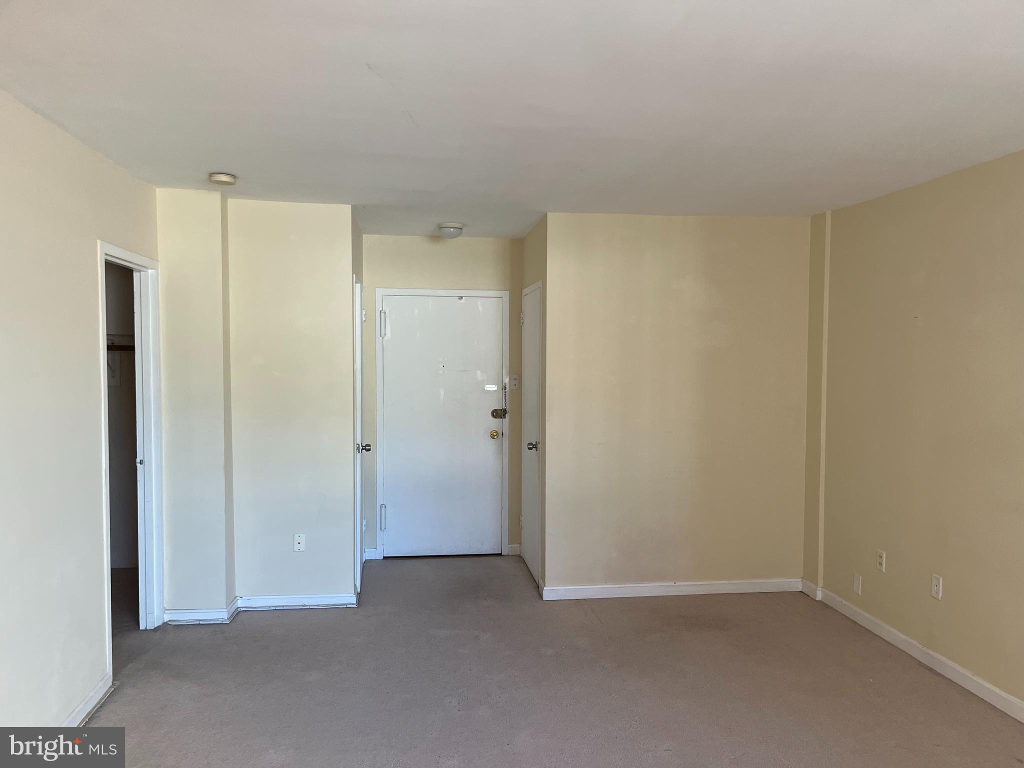 RIVER PLACE - Residential Lease