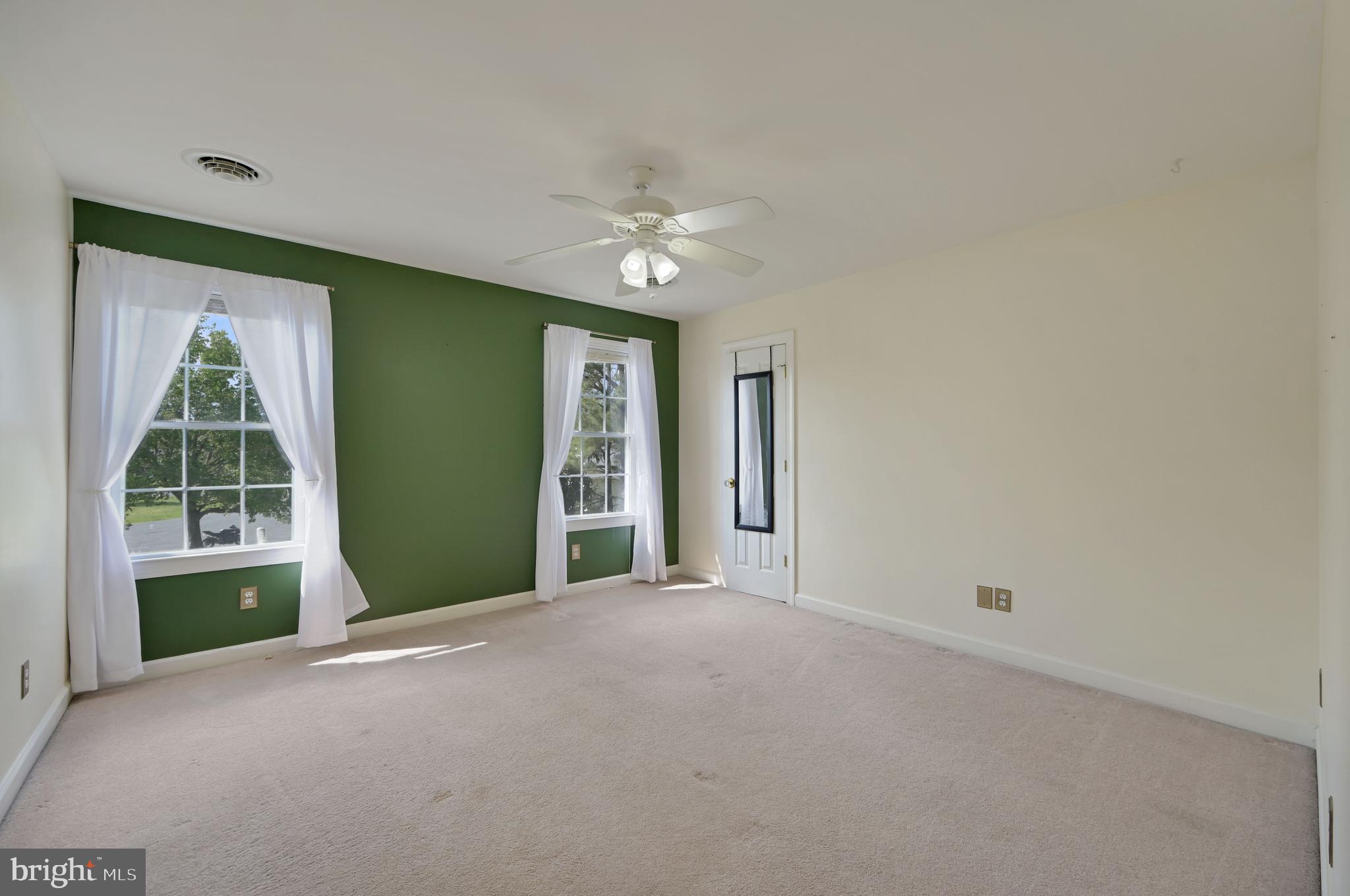 SPRINGDALE FARM - Residential