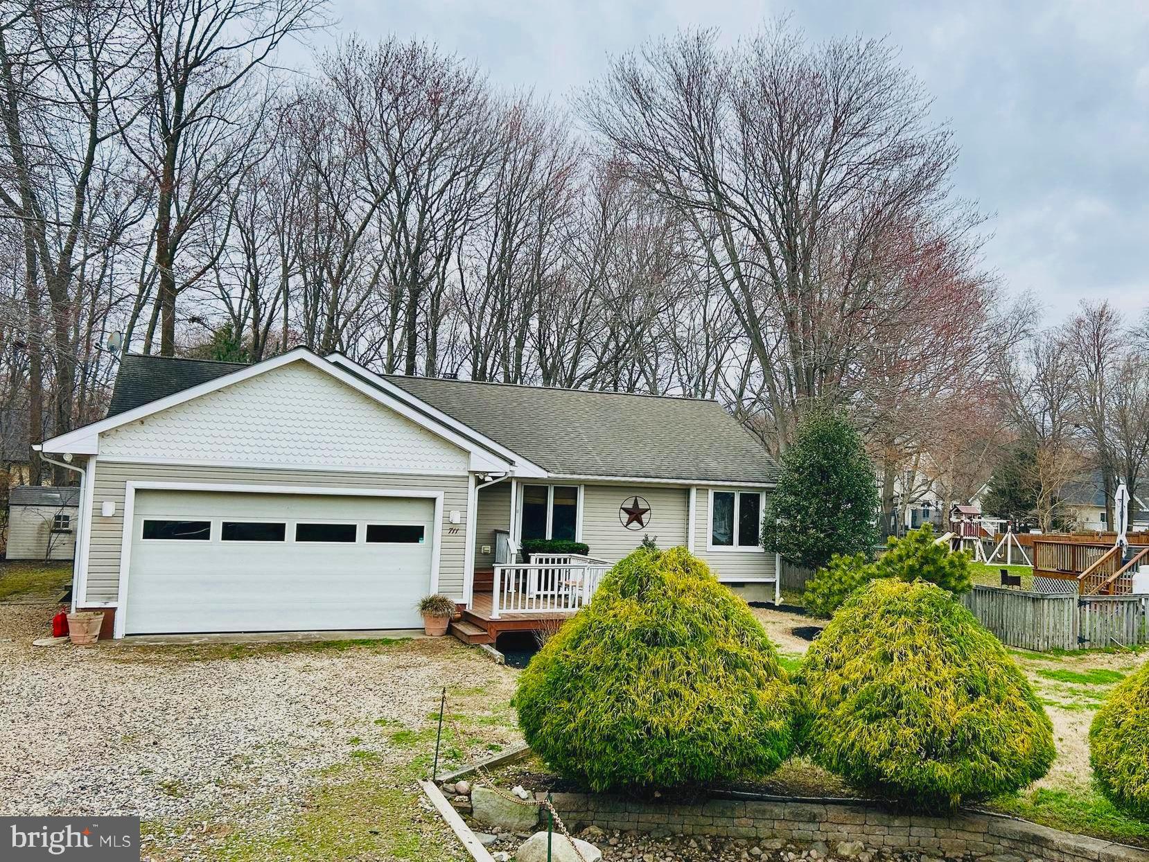 CLOVERFIELDS - Residential