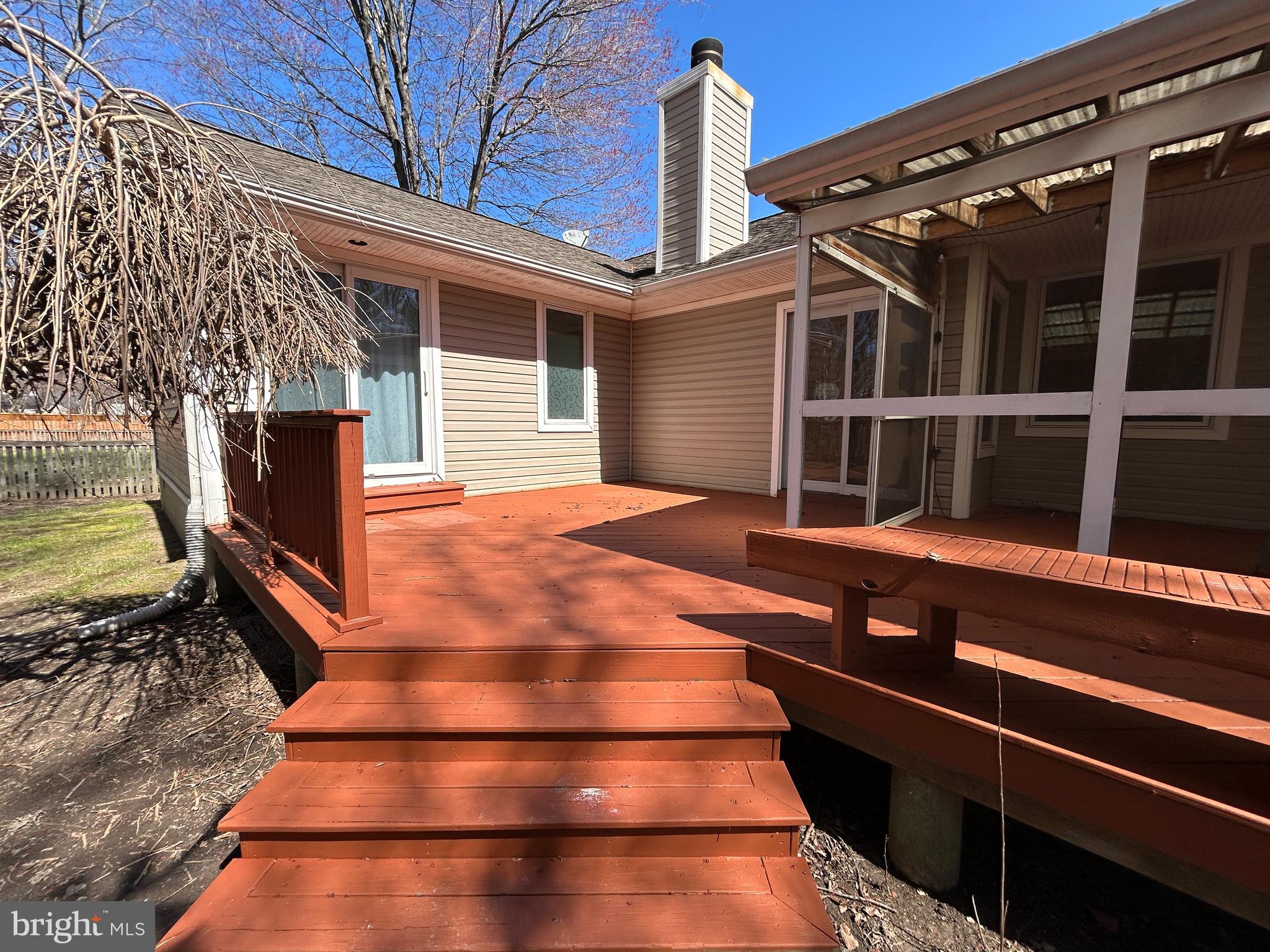 CLOVERFIELDS - Residential