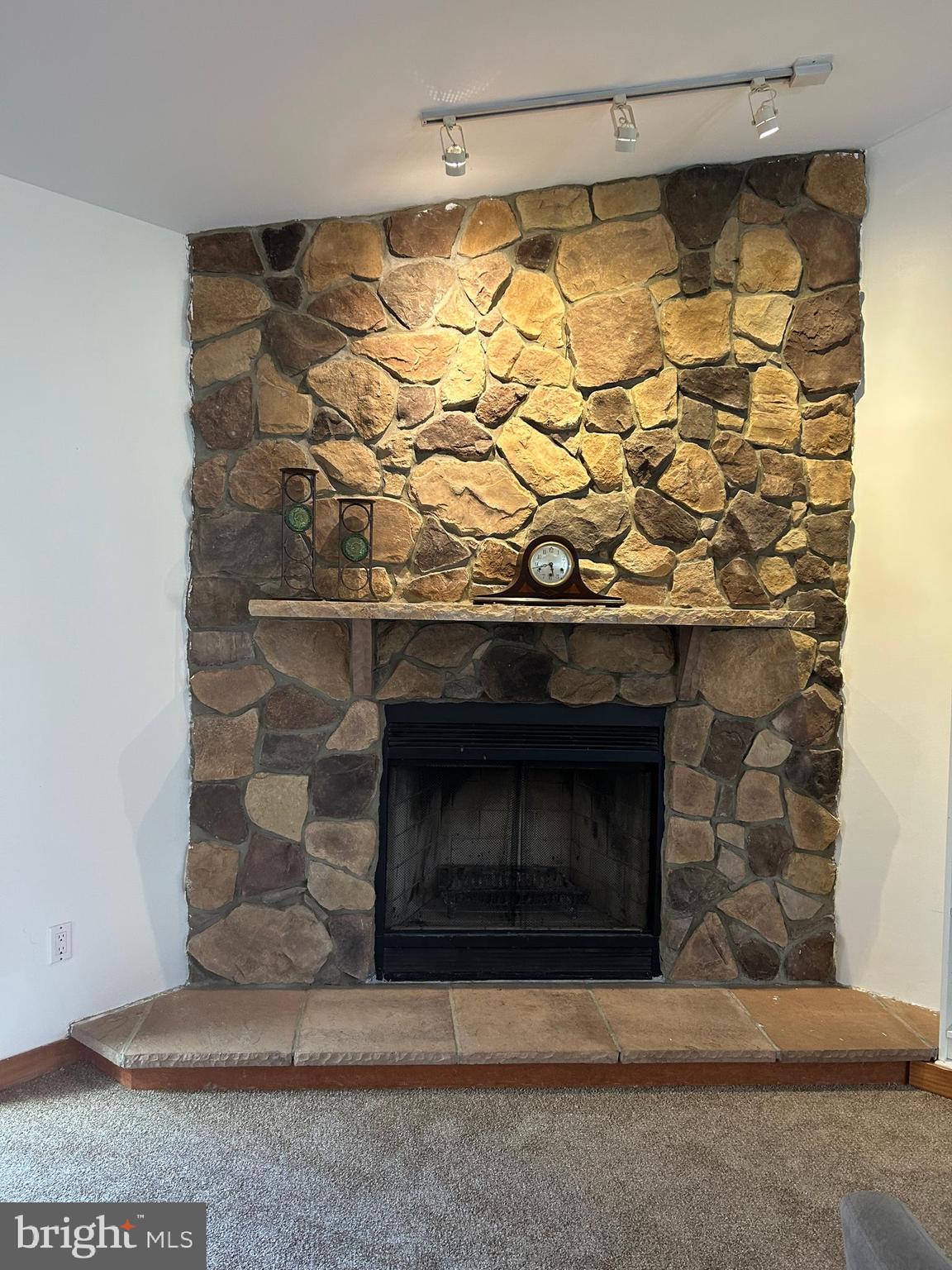 CLOVERFIELDS - Residential