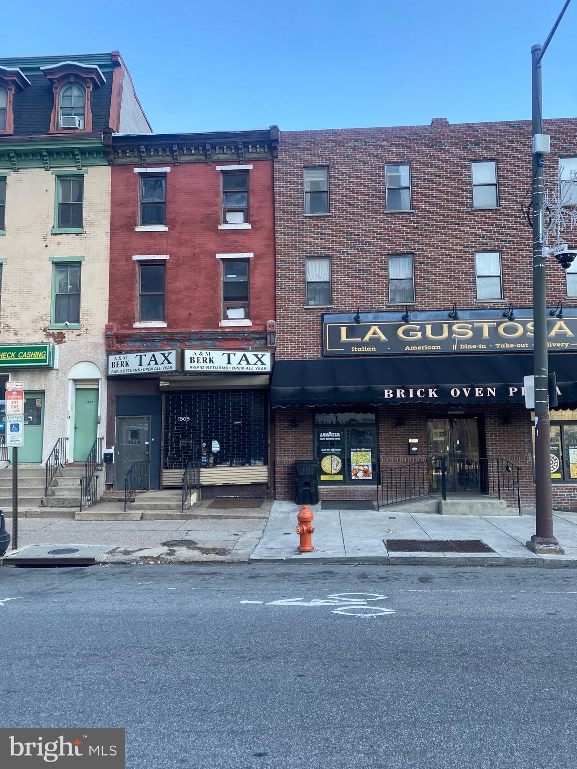 - Commercial Lease