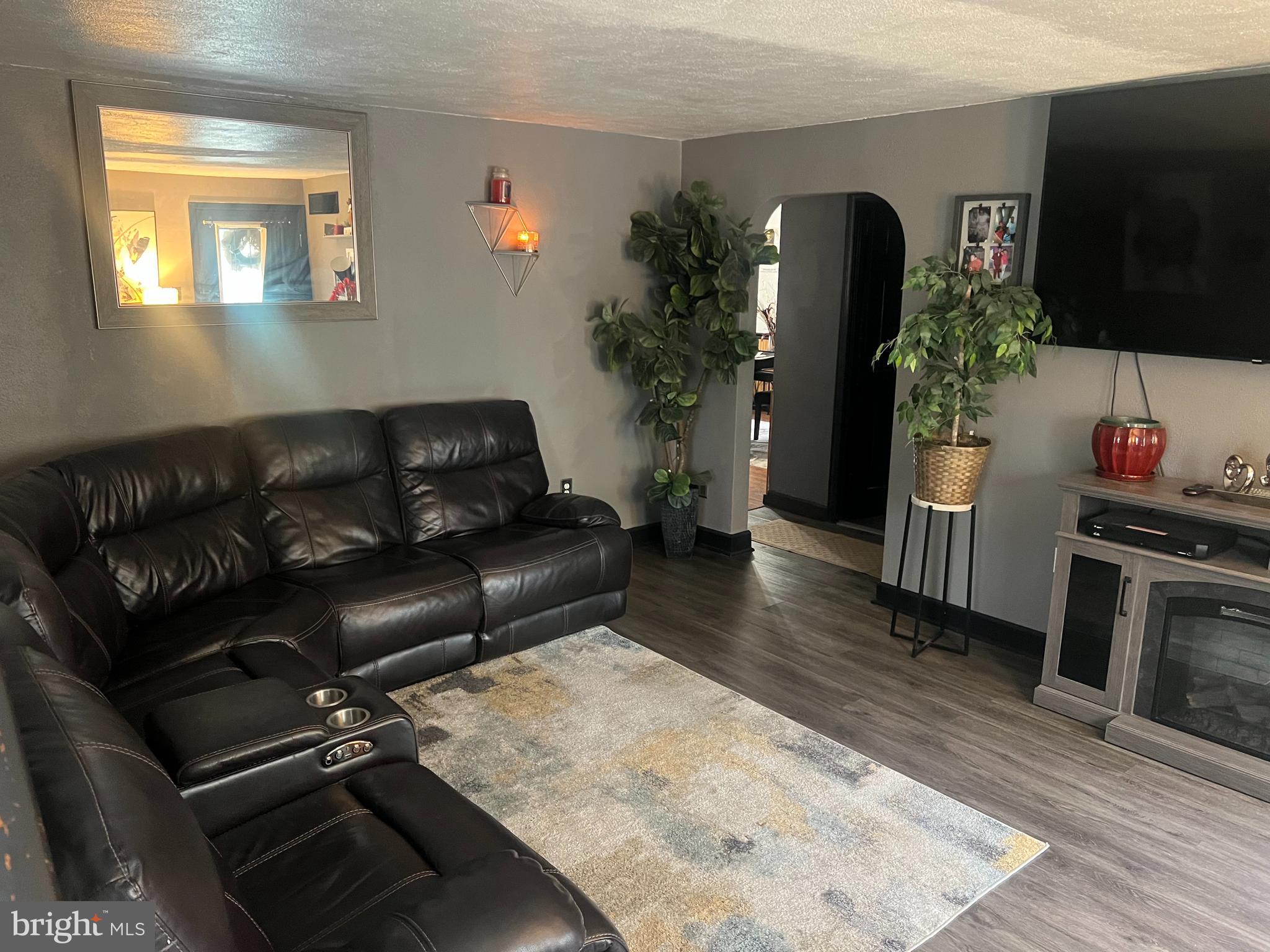 FIRESIDE TERRACE - Residential