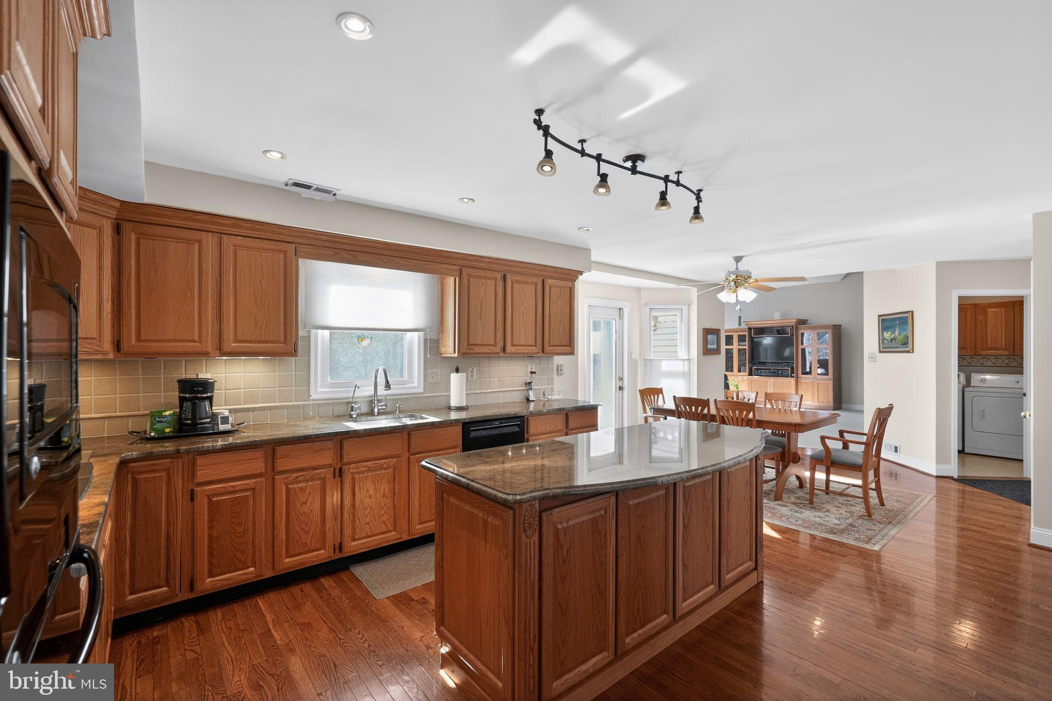 GWYNEDD LEA - Residential