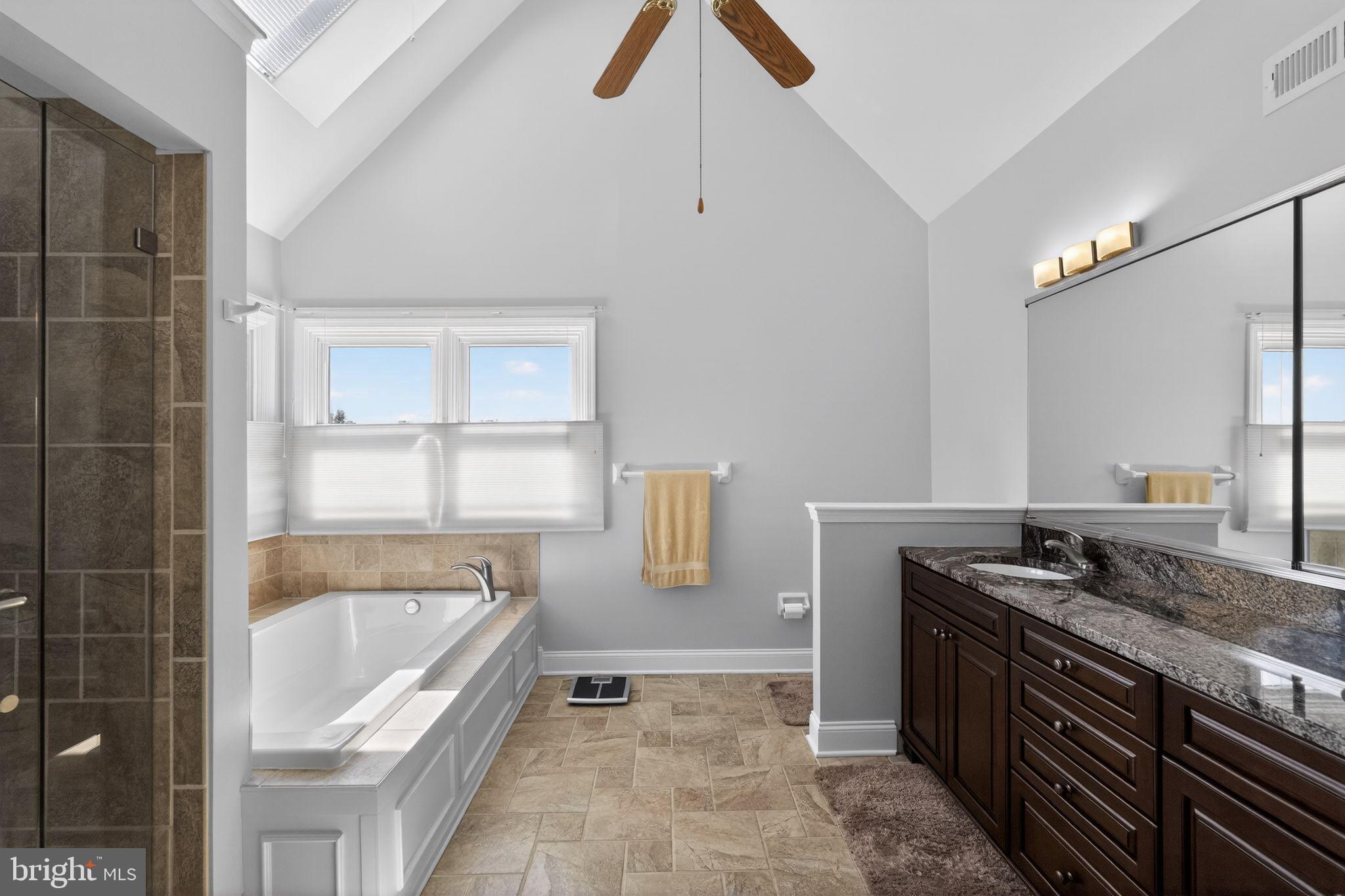 GWYNEDD LEA - Residential