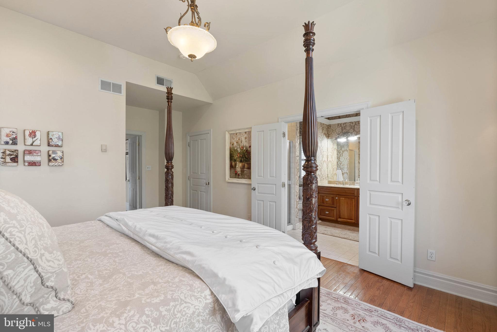 SWARTHMORE - Residential