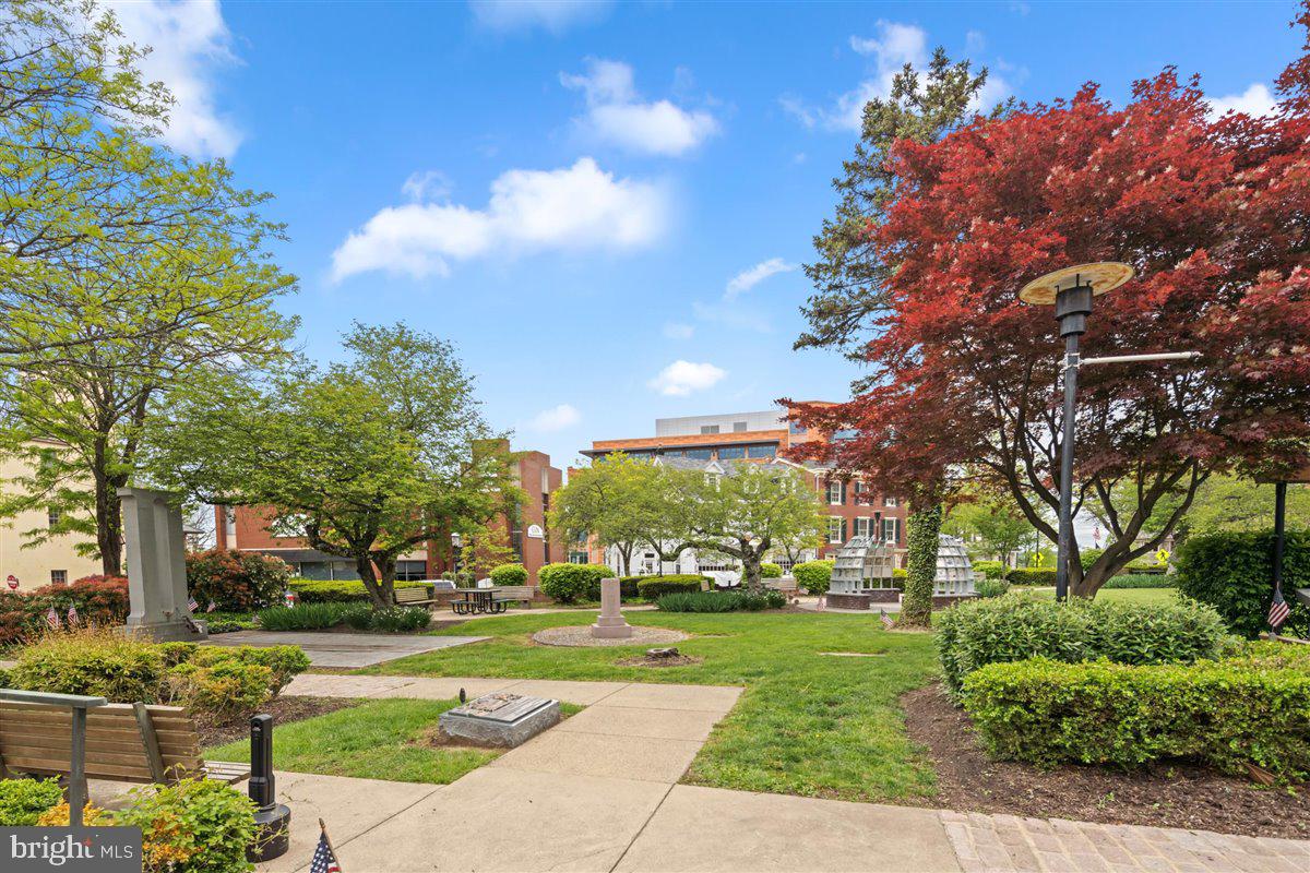 DOYLESTOWN BORO - Residential