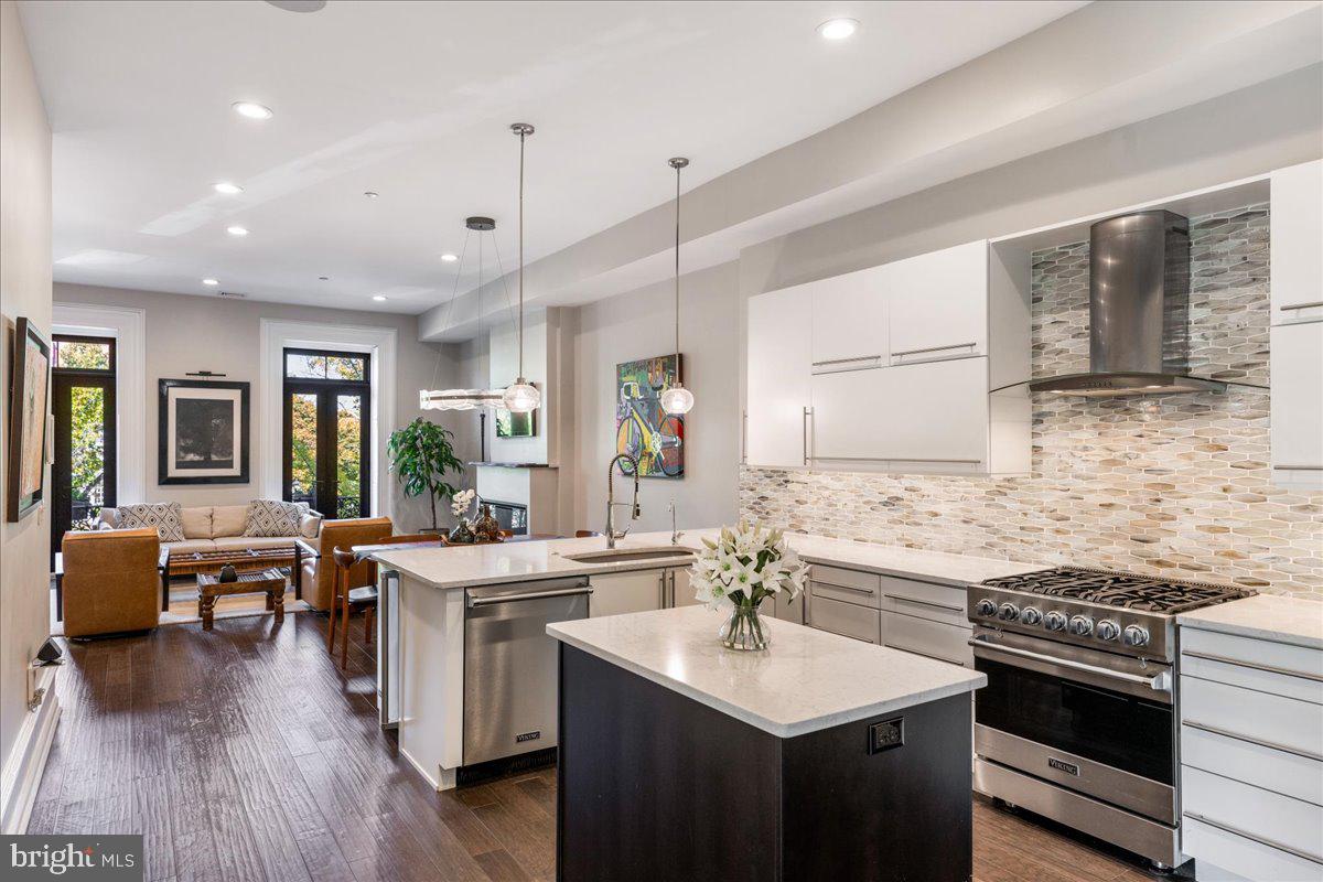 DOYLESTOWN BORO - Residential