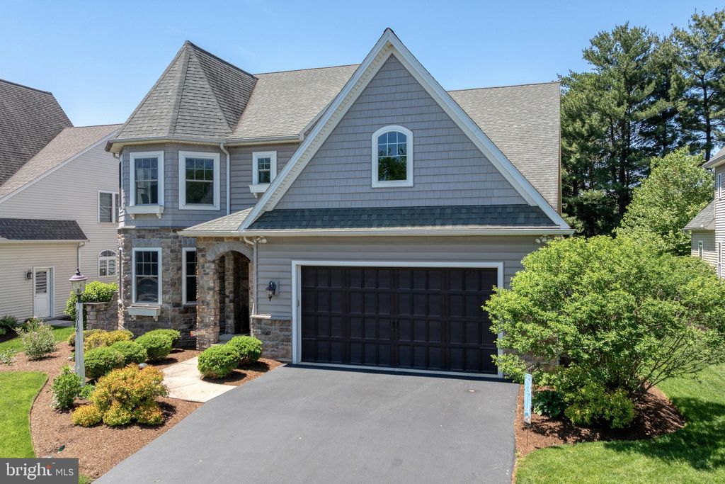 Photo of 5812 Wild Lilac Drive, EAST PETERSBURG, PA 17520 (MLS # PALA2069716)