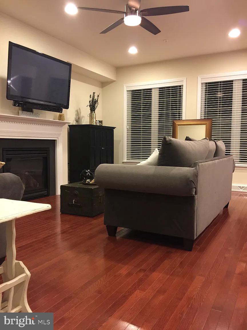 WALDEN - Residential Lease