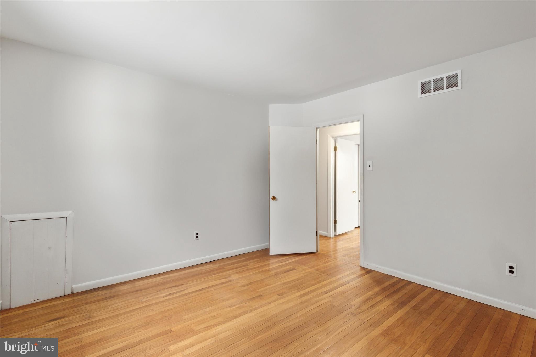 PLYMOUTH HILLS - Residential