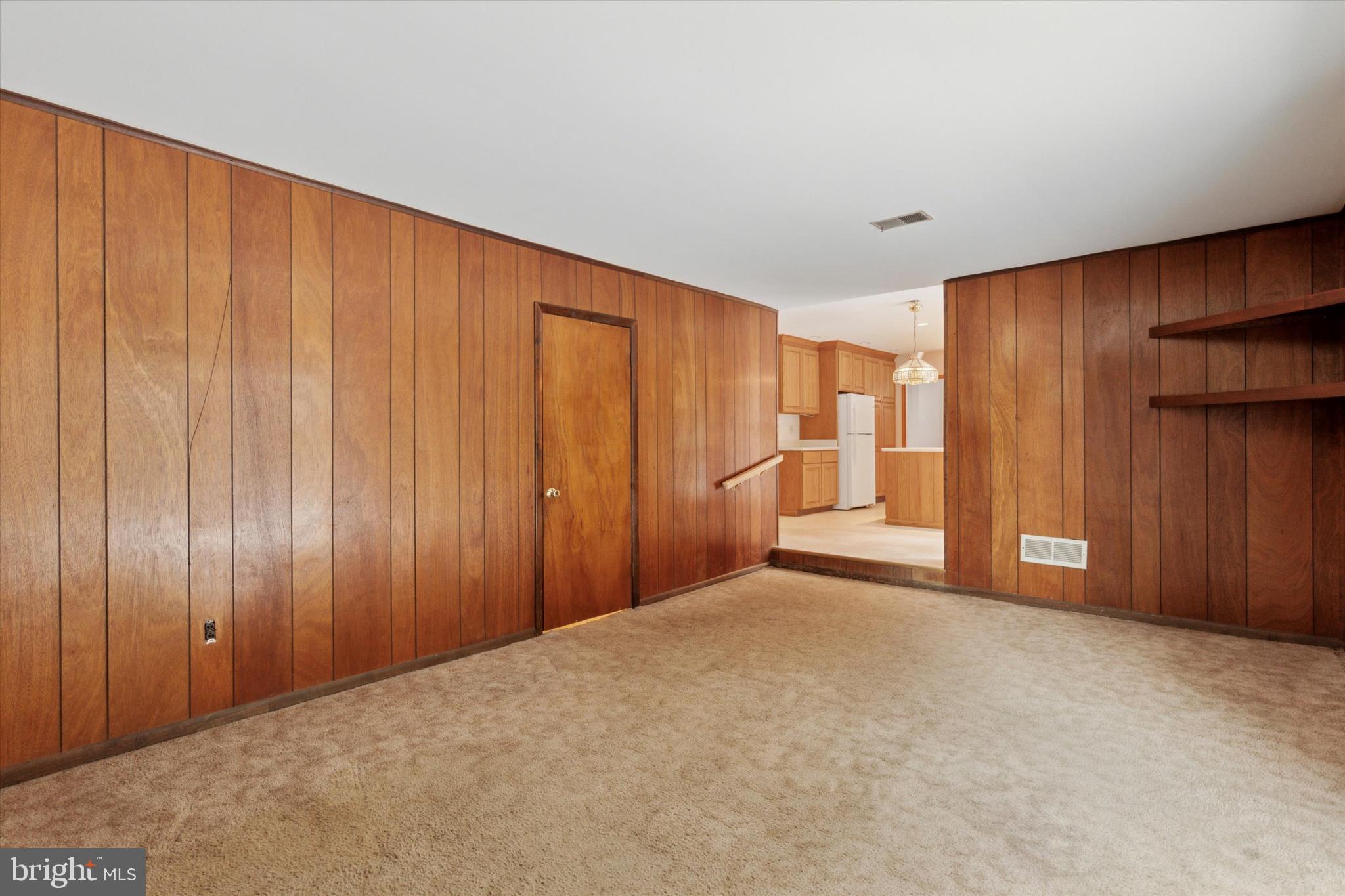 PLYMOUTH HILLS - Residential