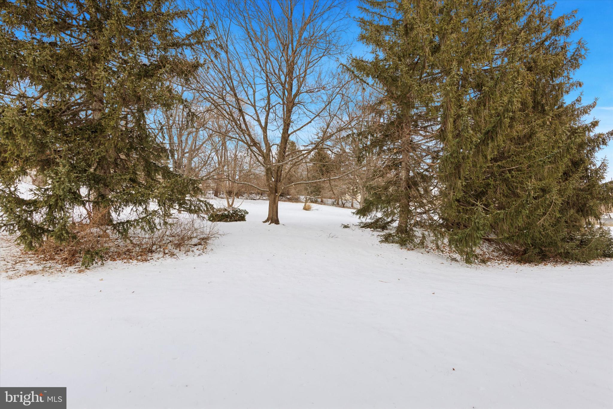 PLYMOUTH HILLS - Residential