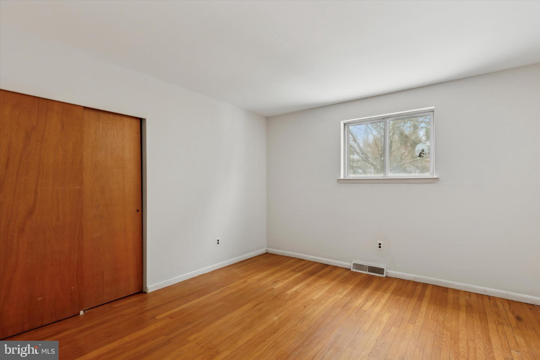 PLYMOUTH HILLS - Residential