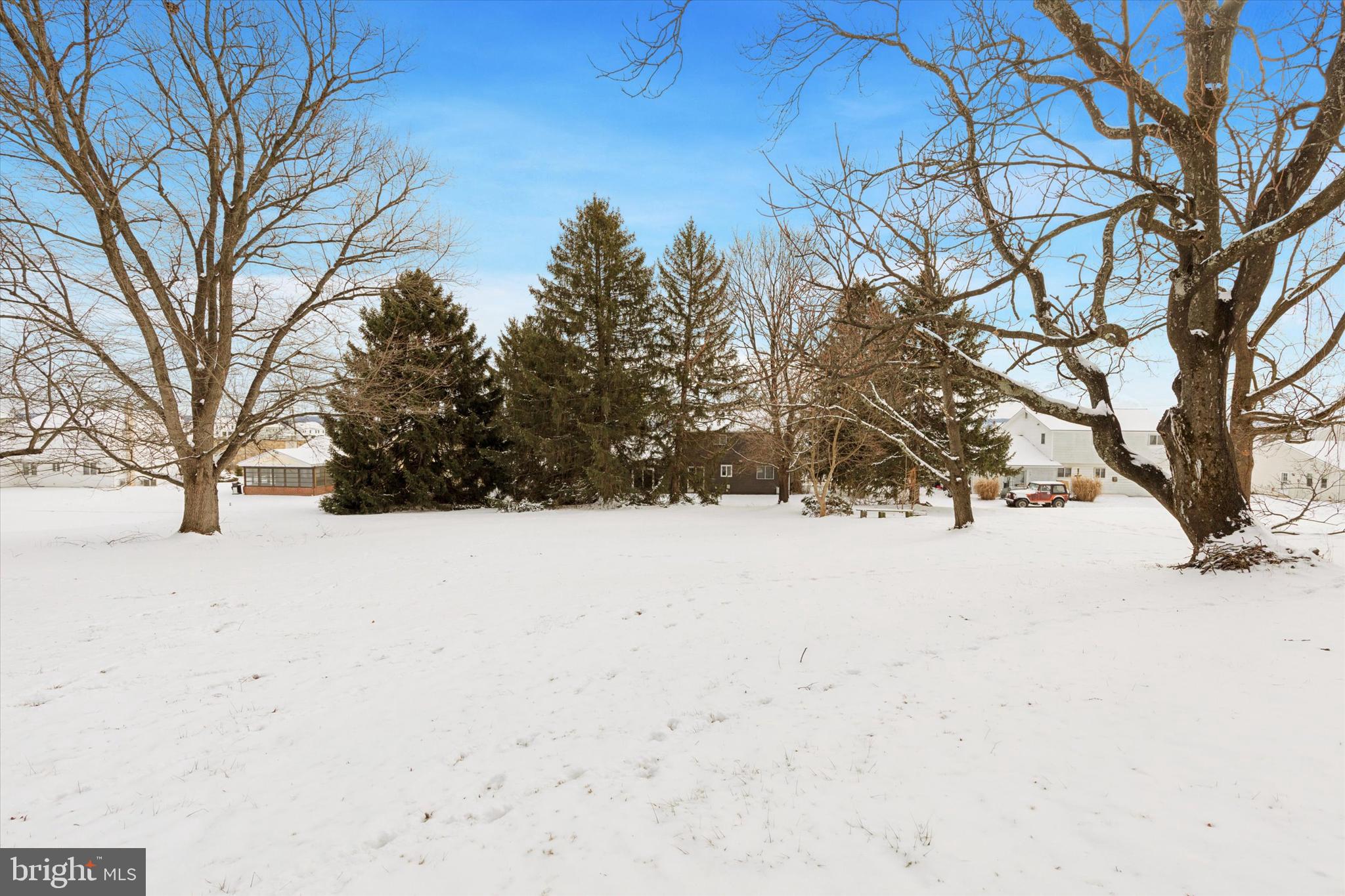 PLYMOUTH HILLS - Residential