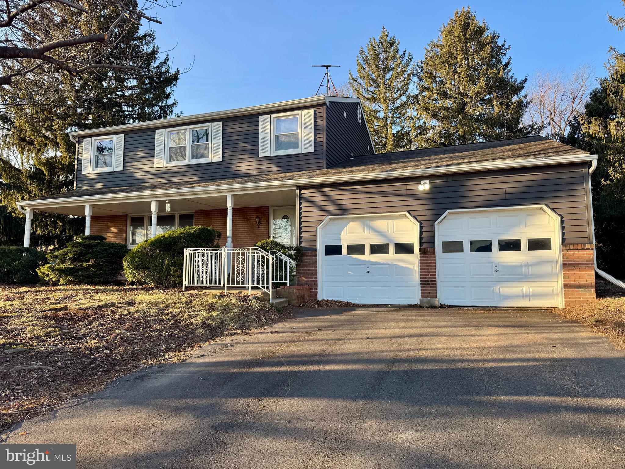 PLYMOUTH HILLS - Residential