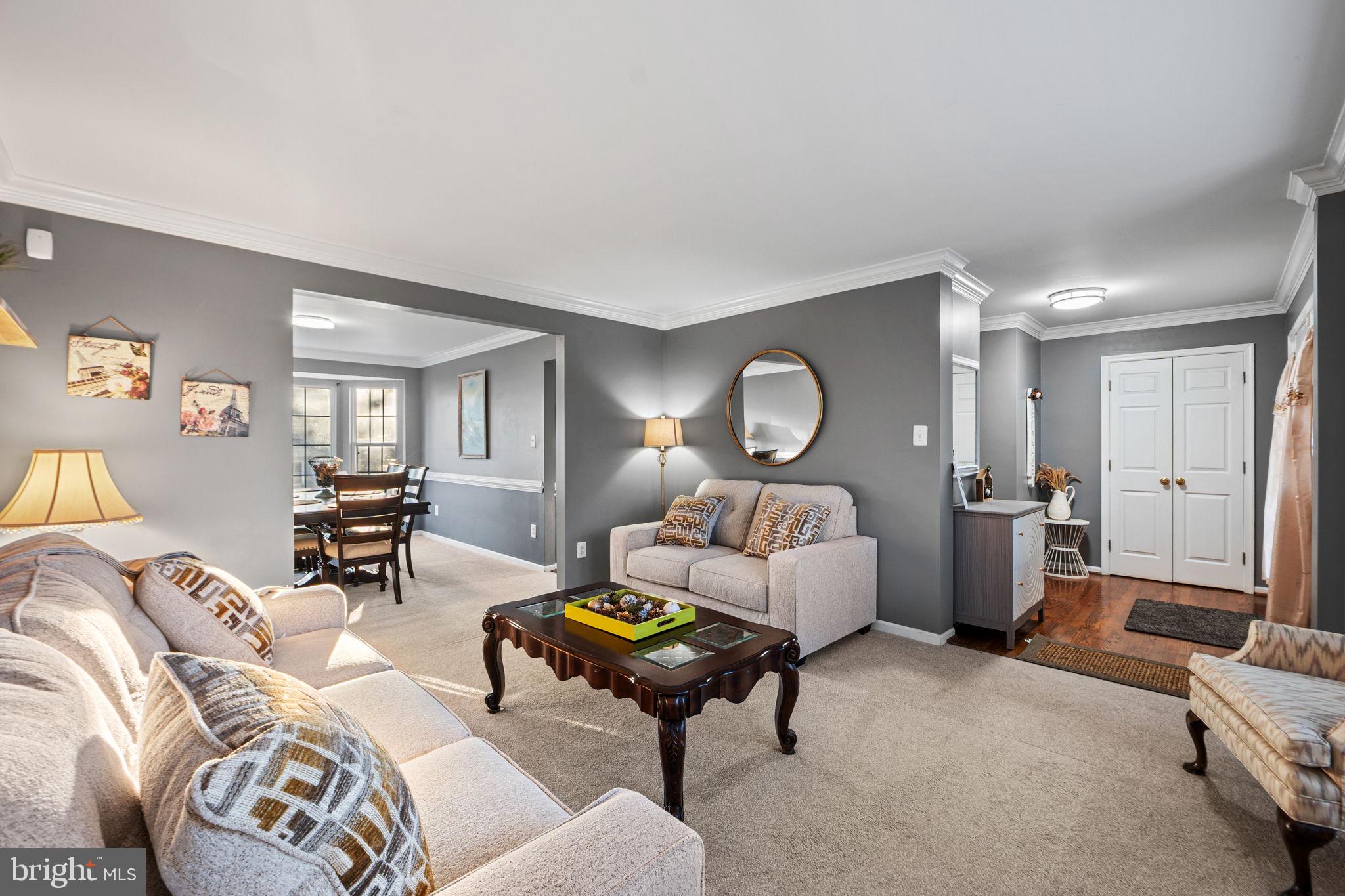 BLOOMS CROSSING - Residential