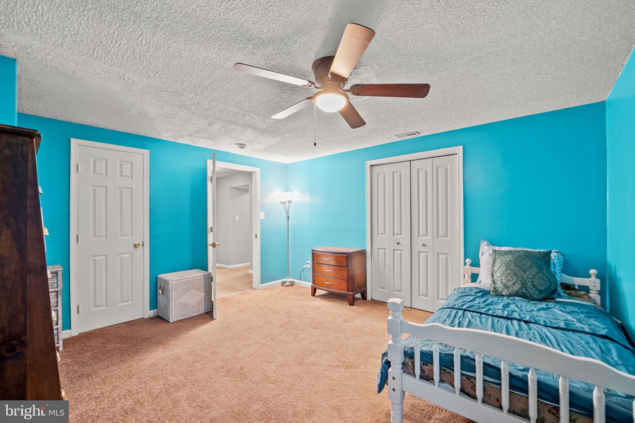 BLOOMS CROSSING - Residential