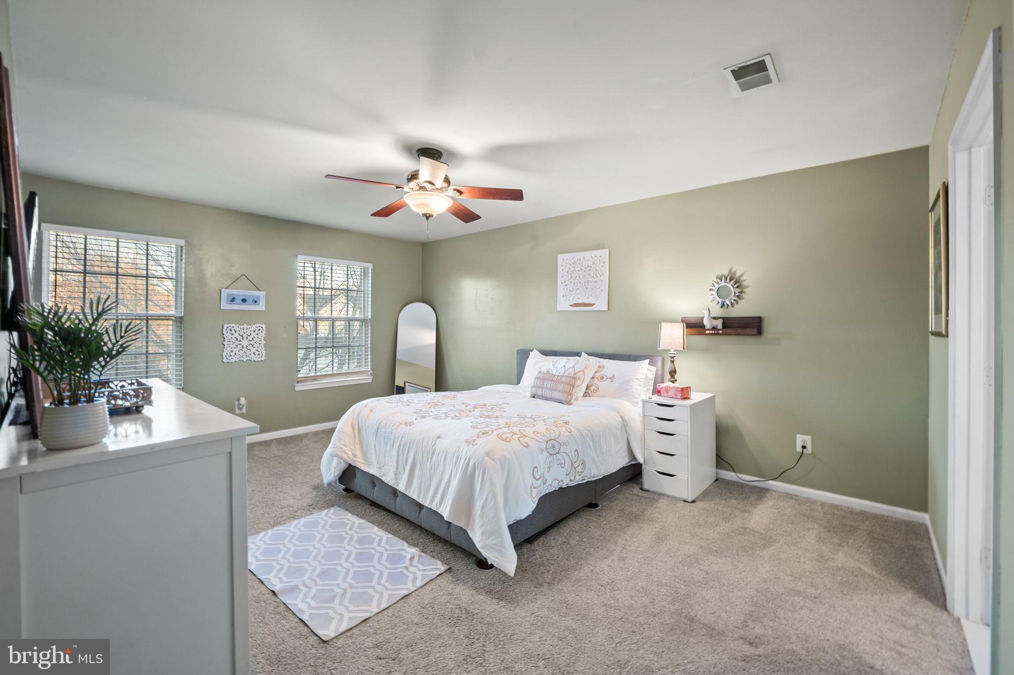 BLOOMS CROSSING - Residential